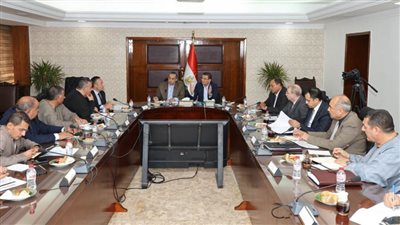 وزيرا الزراعة والشئون النيابية يؤكدان أهمية دور الجمعيات التعاونية في النهوض بالمنظومة الزراعية