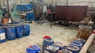 ضبط مصنع لإنتاج وتعبئة المنظفات المنزلية بدون ترخيص بالقليوبية