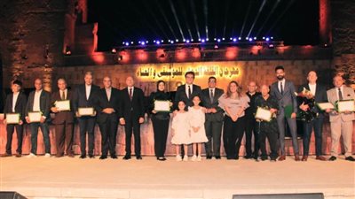 وزير الثقافة يُعلن انطلاقة فعاليات الدورة الـ33 لمهرجان القلعة الدولي للموسيقى والغناء