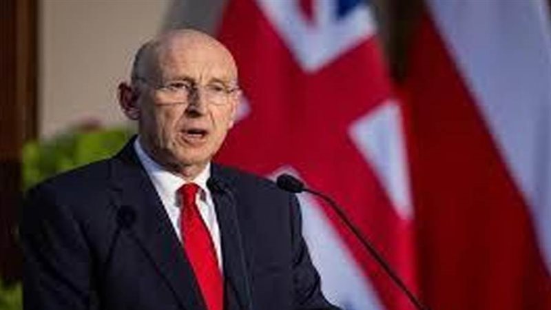 وزير الدفاع البريطاني