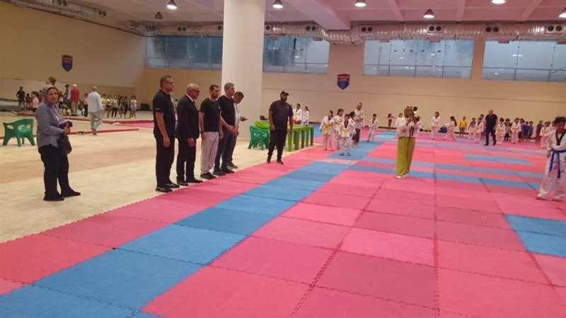 خلال متابعة نادى