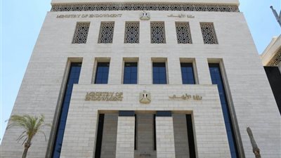 وزارة الأوقاف تنفي شائعات بدء التقدم لمسابقة العمال والمؤذنين