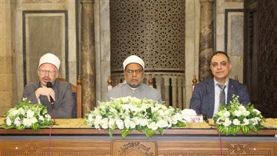 ملتقى التفسير بالجامع الأزهر.. أعداء الأمة يعملون على تشتيت عقول شبابنا وإلهائهم 