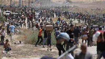 استشهاد فلسطينيين من منتظري المساعدات برصاص الاحتلال الإسرائيلي