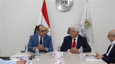 وزيرا قطاع الأعمال والتعليم العالي يبحثان استثمار الأصول لدعم المنظومة التعليمية والاقتصاد الوطني