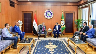 محافظ الدقهلية يستقبل نائب مساعد وزير الخارجية لبحث استعدادات افتتاح مكتب تصديقات بالسنبلاوين