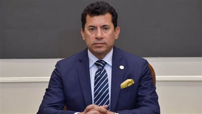 وزير الشباب يتابع أحداث مركز تنمية شبابية الشيخ زايد