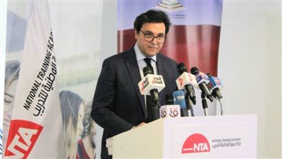 وزير الثقافة يلتقي شباب الدفعة الأولى من البرنامج الرئاسي لتأهيل النشء للقيادة 