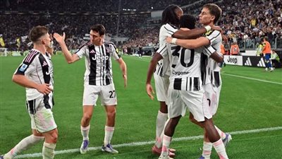 يوفنتوس يعبر بارما في الكالتشيو