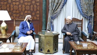 شيخ الأزهر يستقبل وزير الأوقاف اليمني ويبحثان سبل تعزيز دعم الأزهر العلمي والدعوي لليمن