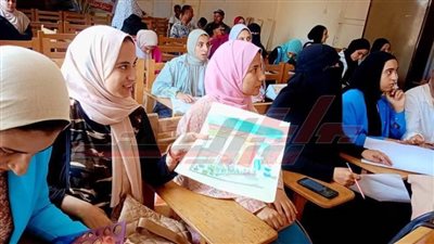 ورشة فن تشكيلي بمديرية الشباب والرياضة بكفر الشيخ