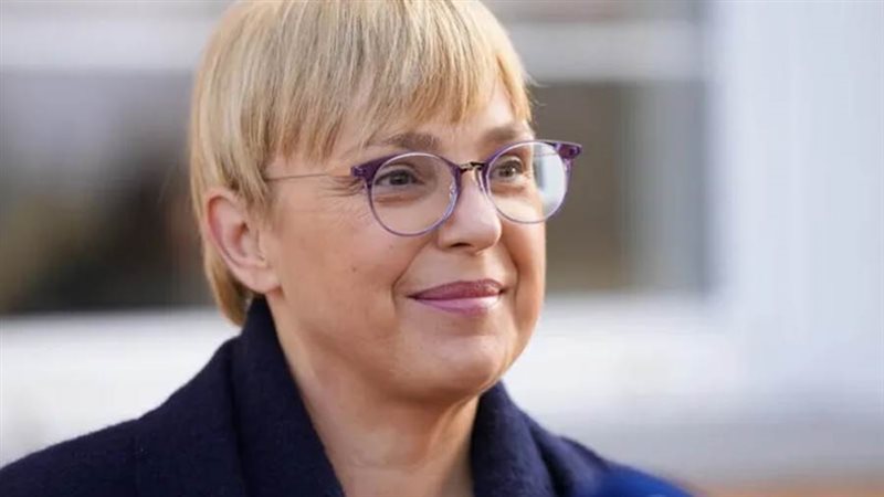 رئيسة جمهورية سلوفينيا