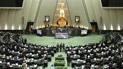 البرلمان الإيراني يطلق خطة طوارئ للانسحاب الكامل من معاهدة حظر الانتشار النووي