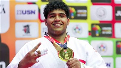 عبدالله حمدي يتأهل للدور الثاني ببطولة العالم للناشئين