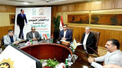 بالصور.. وزير الإسكان ومحافظ الغربية يستعرضان موقف منظومتي مياه الشرب والصرف الصحي 