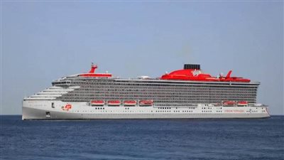 ميناء الإسكندرية يستقبل السفينة السياحية 