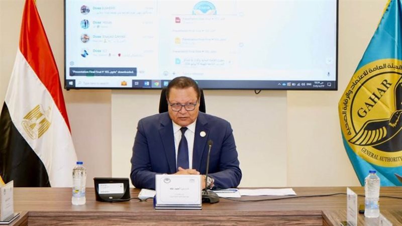 الدكتور أحمد طه رئيس