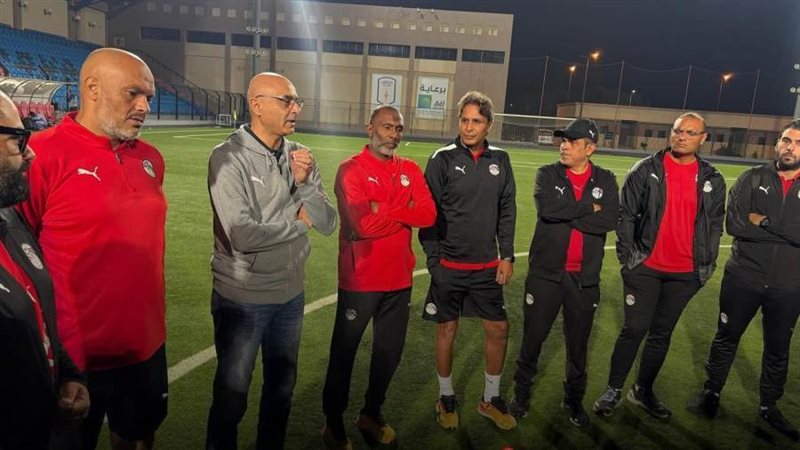 الجهاز الفنى لمنتخب