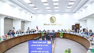 عاجل.. شيوخ المهنة وكبار الكتاب في نقاش صريح حول رؤية تطوير المحتوى والخطاب الإعلامي