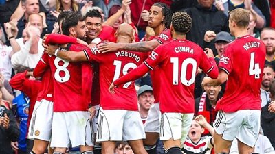 مانشستر يونايتد ينجو من فخ بيرنلى ويكتب شهادة ميلاد جديدة لـ