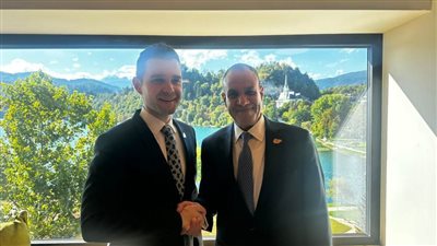 عبدالعاطي يلتقي وزير خارجية شمال مقدونيا على هامش منتدى بليد الاستراتيجي