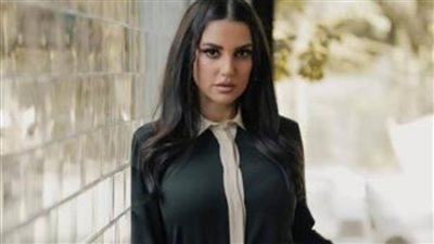 تكريم النجمة درة في الدورة الأولى من مهرجان بورسعيد السينمائي الدولي