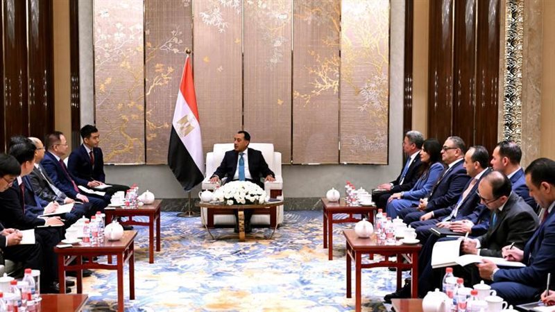 رئيس الوزراء ورئيس