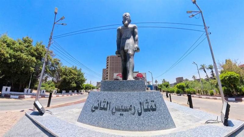 تمثال رمسيس الثاني