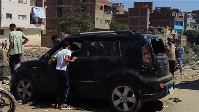 انتشال الجثمان الثالث لضحايا حادث غرق سيارة في بلبيس بالشرقية 