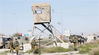 جنود الاحتلال يعدمون شابا على حاجز عسكري بنابلس