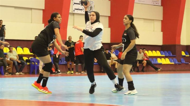 منتخب شابات اليد..