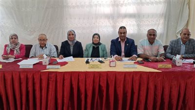 بالصور.. إجراء المقابلات للمتقدمين للوظائف القيادية والإشرافية بتعليم الغربية