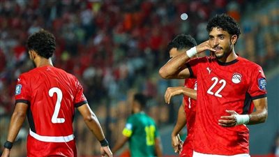 الكشف عن التشخيص الأول لإصابة مرموش مع منتخب مصر 