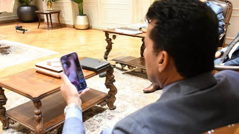 د. أشرف صبحى