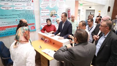  نائب وزير الصحة يتابع الخدمات الطبية بمستشفى الأورام ومركز نقل الدم بالمنيا