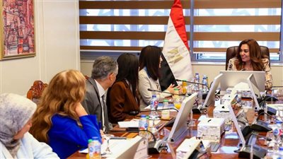 د. منال عوض تبحث مجالات التعاون مع ممثلة برنامج الأمم المتحدة الإنمائي بمصر
