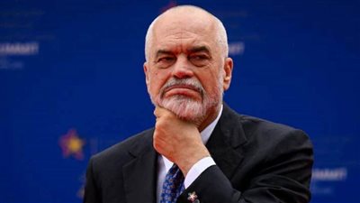 عاجل.. تعيين روبوتًا للذكاء الاصطناعي وزيرًا لمكافحة الفساد في دولة أوروبية