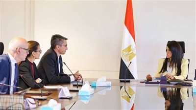 وزيرة التخطيط: نتطلع إلى تعزيز التعاون المشترك مع البنك الدولي في مختلف المجالات