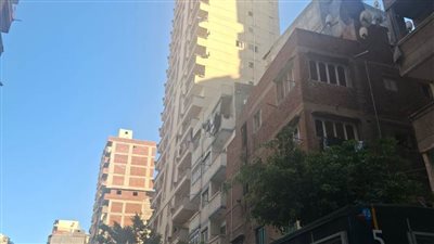 قرارات مهمة لمحافظة الإسكندرية بشأن ميل عقار بحي المنتزه