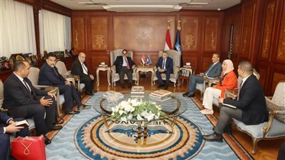 الفريق أسامة ربيع يبحث سبل عقد شراكة ثلاثية للتعاون في مجال الأمن الغذائي