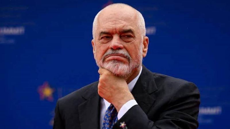 رئيس وزراء ألبانيا