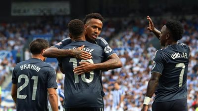 ريال مدريد يتربع على صدارة الليجا بثنائية في شباك سوسيداد