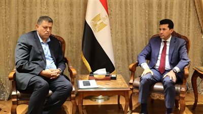 وزير الرياضة يتابع استعدادات مونديال أندية اليد