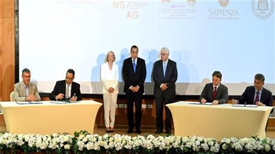 رئيس الوزراء يشهد توقيع اتفاقية تعاون بين (اليونسكو) ووزارة التعليم العالي بمصر
