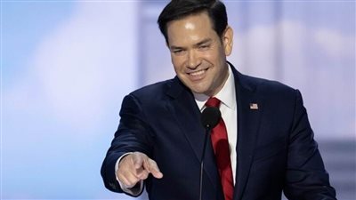 وزير الخارجية الأمريكي قبل مغادرته إلى إسرائيل: ترامب غاضب