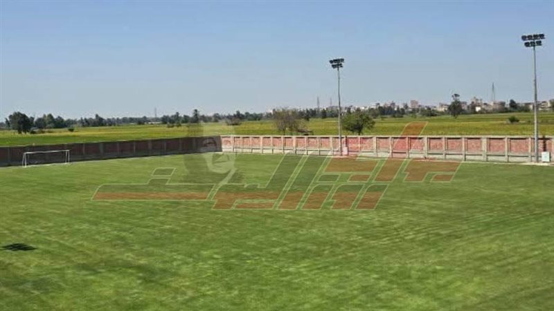 الملعب الجديد