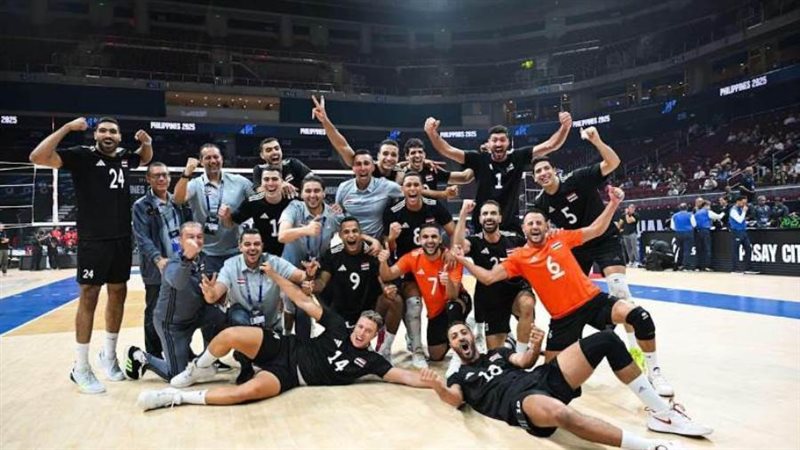 منتخب رجال الطائرة..