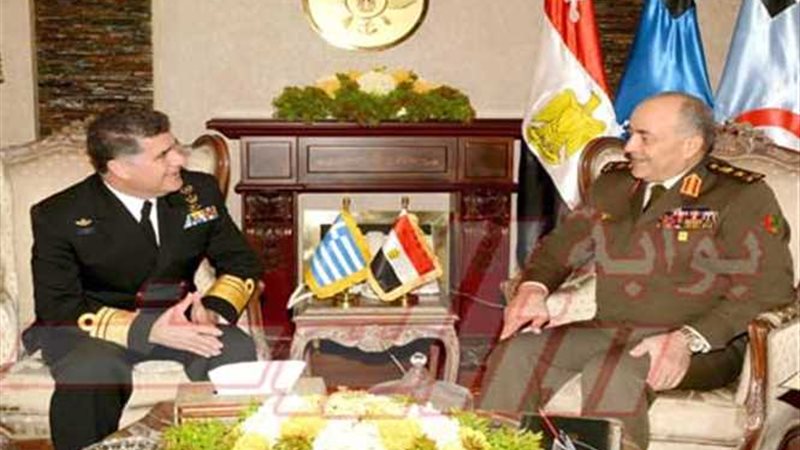 رئيس الأركان يلتقى