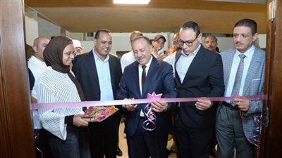 محافظ أسيوط يخلد اسم المهندسة الراحلة فاطمة عبدالحليم على قاعة المؤتمرات الكبرى بعد تطويرها