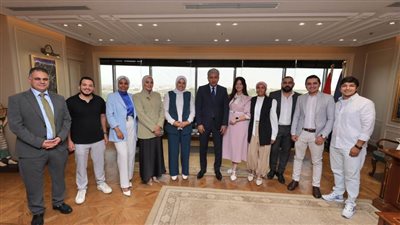 وزير السياحة والآثار يلتقي مجموعة من المؤثرين وأصحاب المحتوى الرقمي المصريين لبحث سبل التعاون